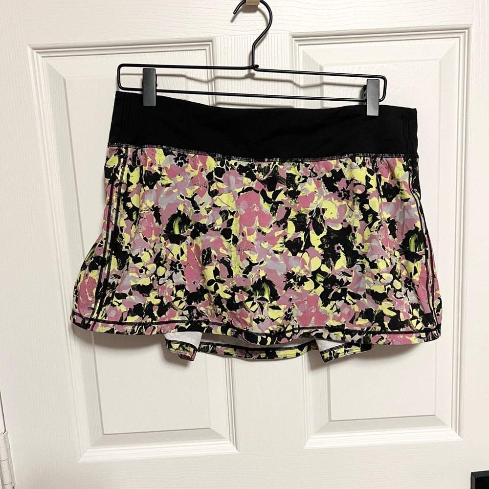 Lululemon pace flower rival skirt - Picture 8 of 12